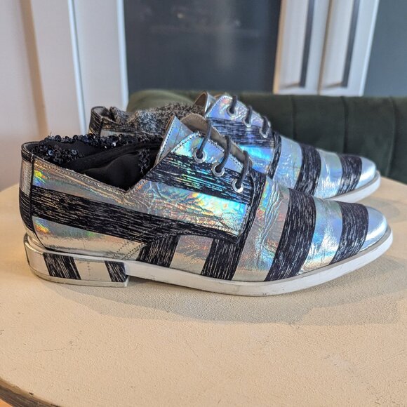 MIISTA Navy and Silver Stripped Derby - Picture 1 of 9